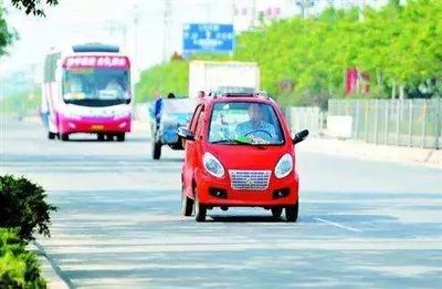 高安四輪電動(dòng)車(chē)事故的警示 道路機(jī)動(dòng)車(chē)輛生產(chǎn)安全不容忽視